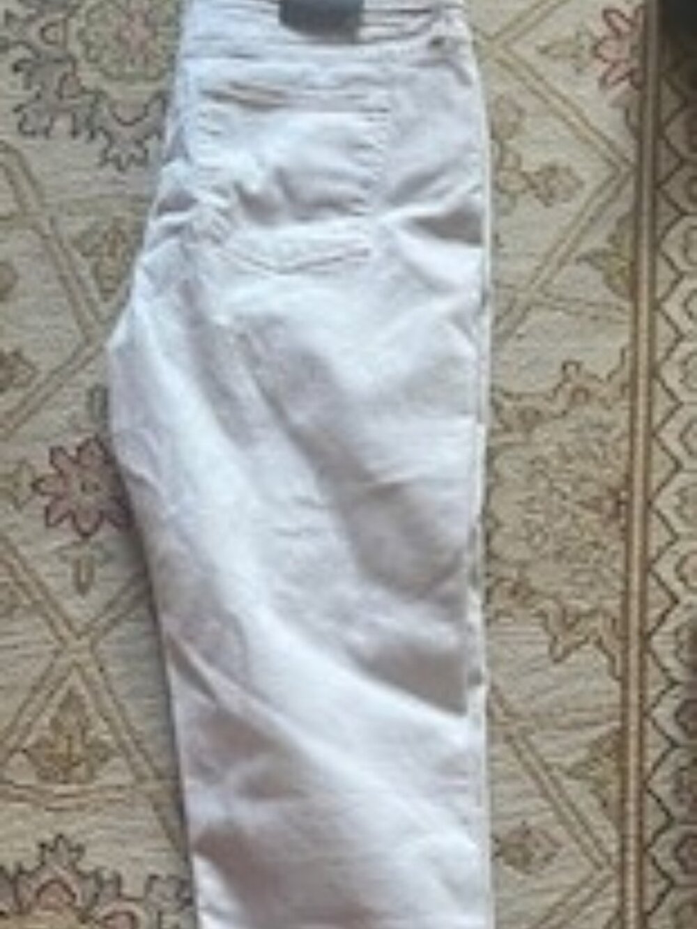 NWT Banana Republic White crop jeans with rolled cuff, size 30/10